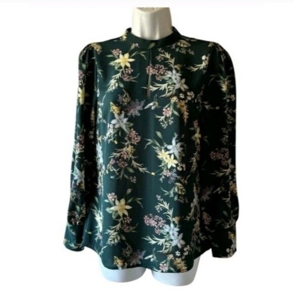 Oasis Green Floral Blouse - Picture 4 of 11